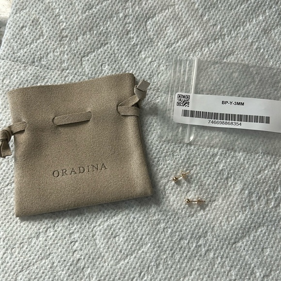 Oradina Jewelry - Oradina 14k yellow gold 3mm ball stud earrings. New, never worn. Excellent !